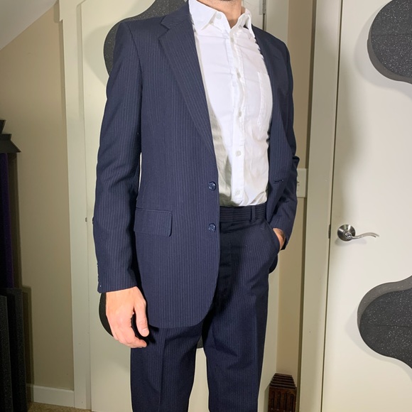 Barryton Vintage Wool Blend Blue Pinstripe Suit - Picture 4 of 8